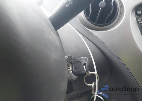 2004 Saturn Ion 2 z USA, uszkodzony, nr VIN 1G8AJ52F84Z200121